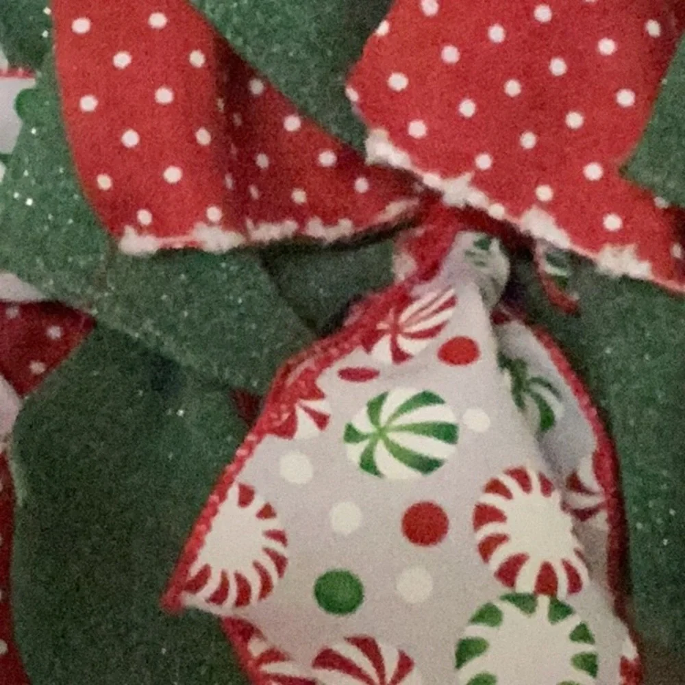 HANDMADE Christmas Holiday Wreath Red Green Peppermint 16”